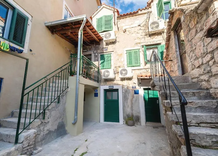 Lägenhet Jerolim Split